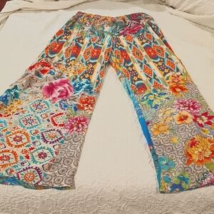 Johnny Was Floral Beach Pants Size Medium